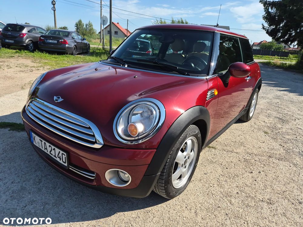 MINI Cooper 50 Mayfair - 2