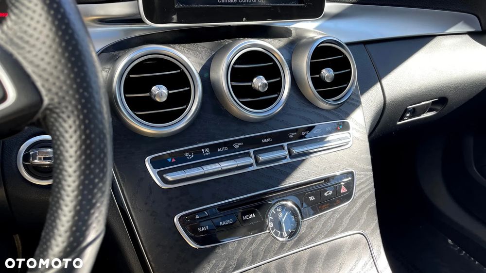 Mercedes-Benz Klasa C - 25