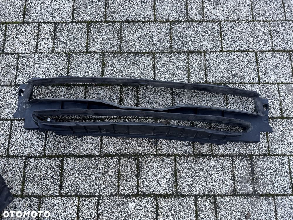 TESLA S 85D 13-16 KIEROWNICA POWIETRZA WLOT POD RADAR 1038208-00-B - 1