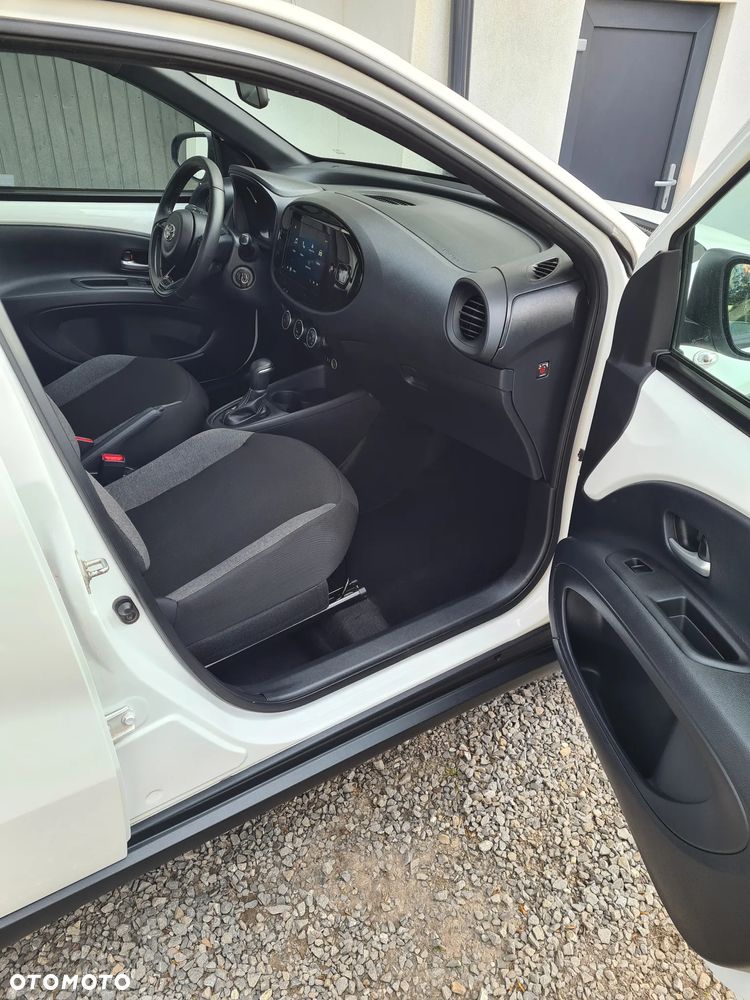 Toyota Aygo X - 6