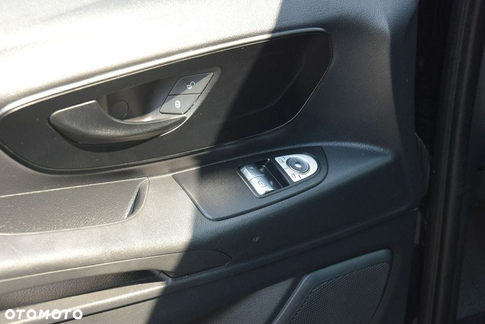 Mercedes-Benz Vito - 24