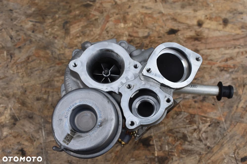TURBOSPRĘŻARKA AUDI A4 A5 06M145702T - 4
