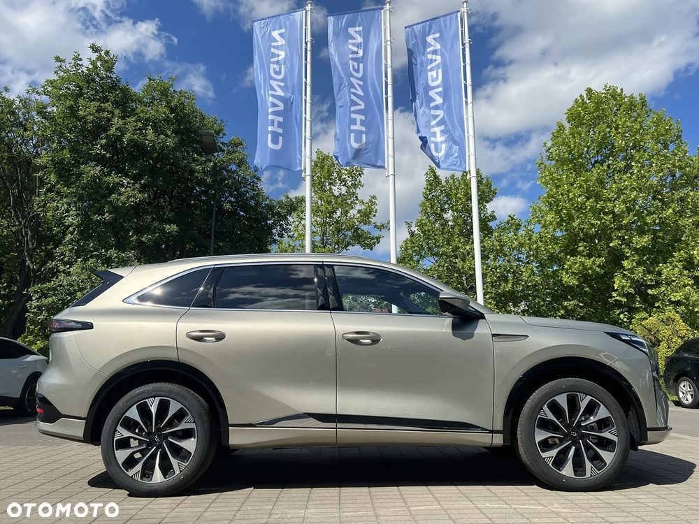 Changan CS75 Plus 1.5T - 4