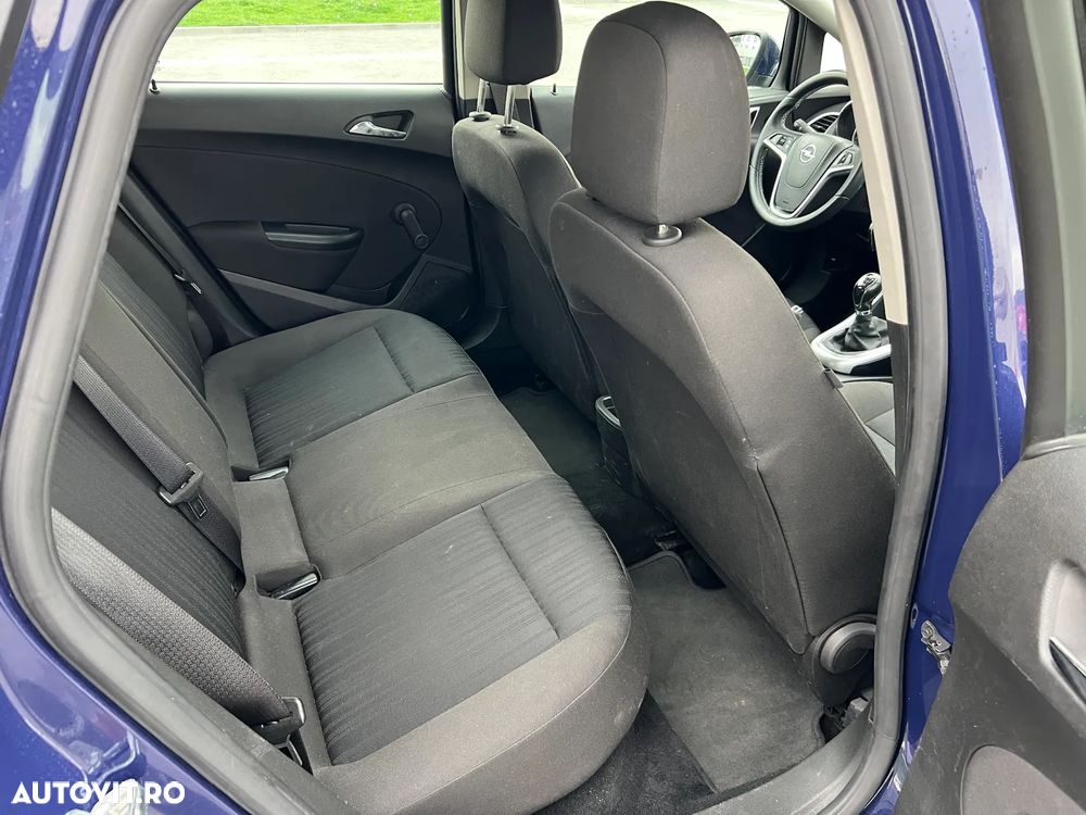 Opel Astra 1.4 - 11