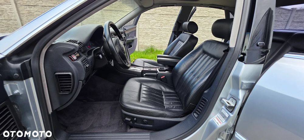 Audi A8 - 16