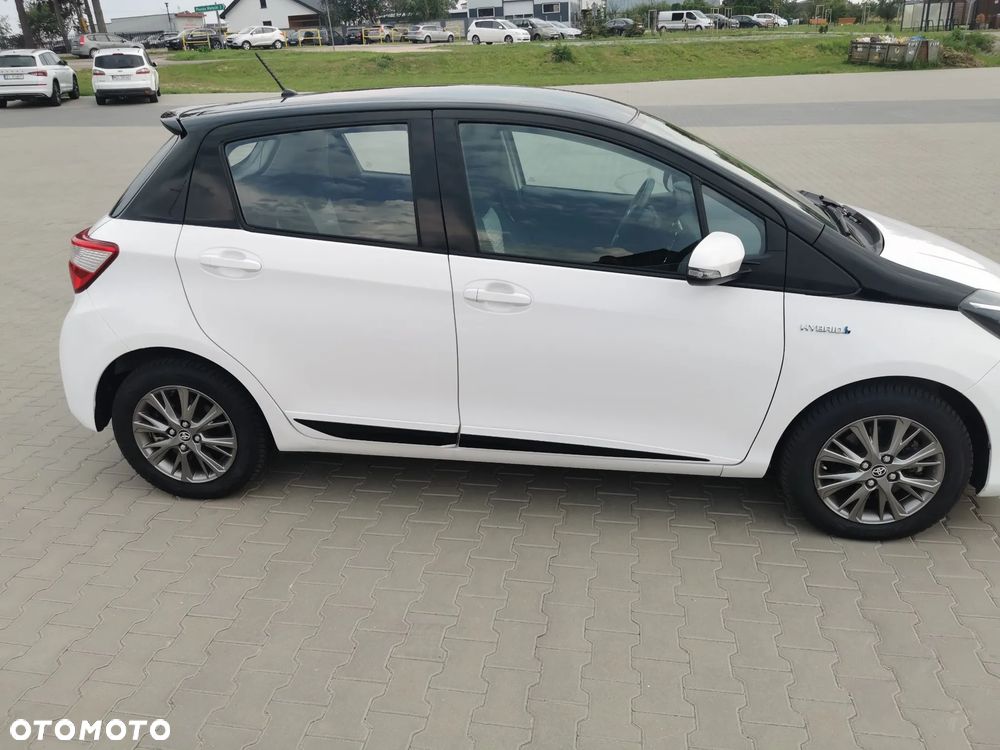 Toyota Yaris - 5