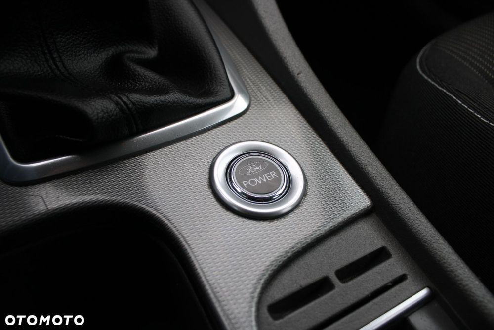 Ford Focus - 28