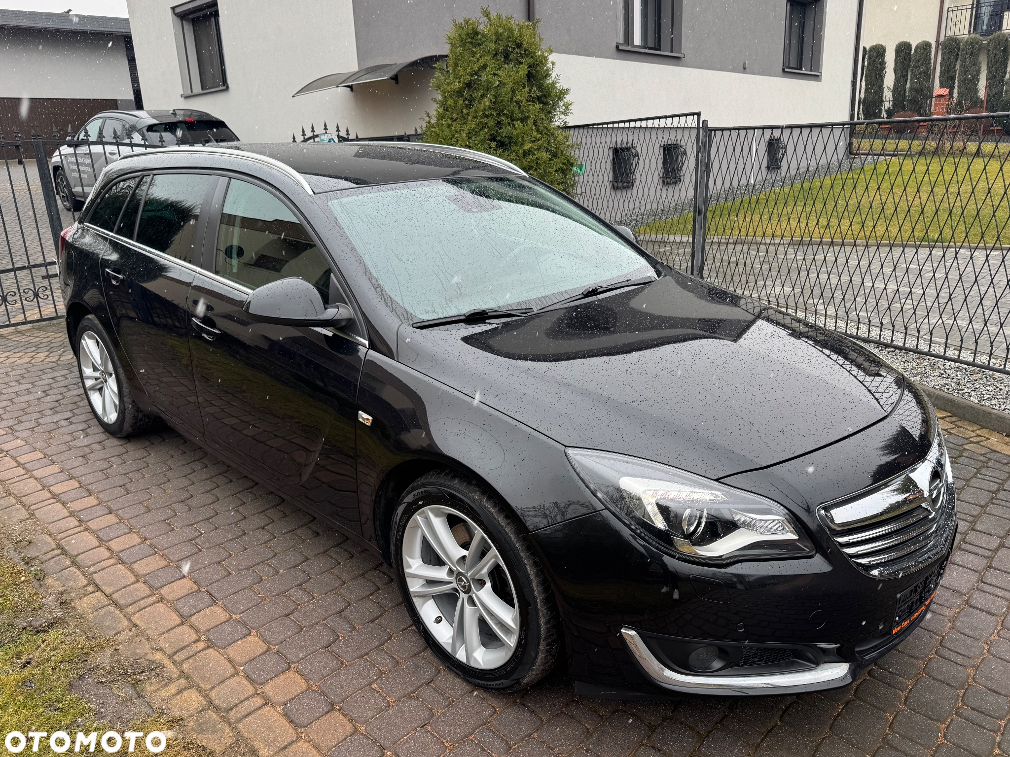 Opel Insignia 2.0 CDTI 4x4 Sports Tourer - 32