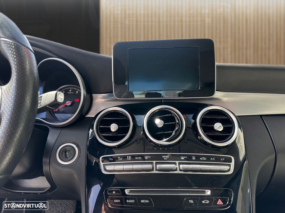 Mercedes-Benz C 350 - 14