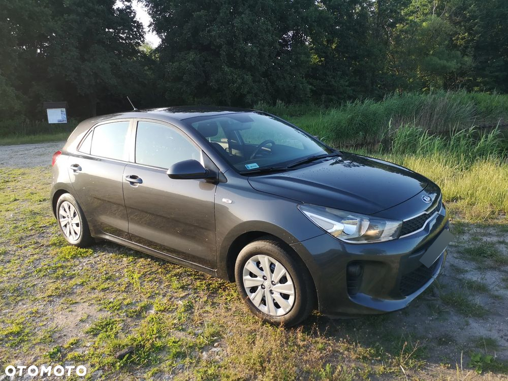 Kia Rio - 27