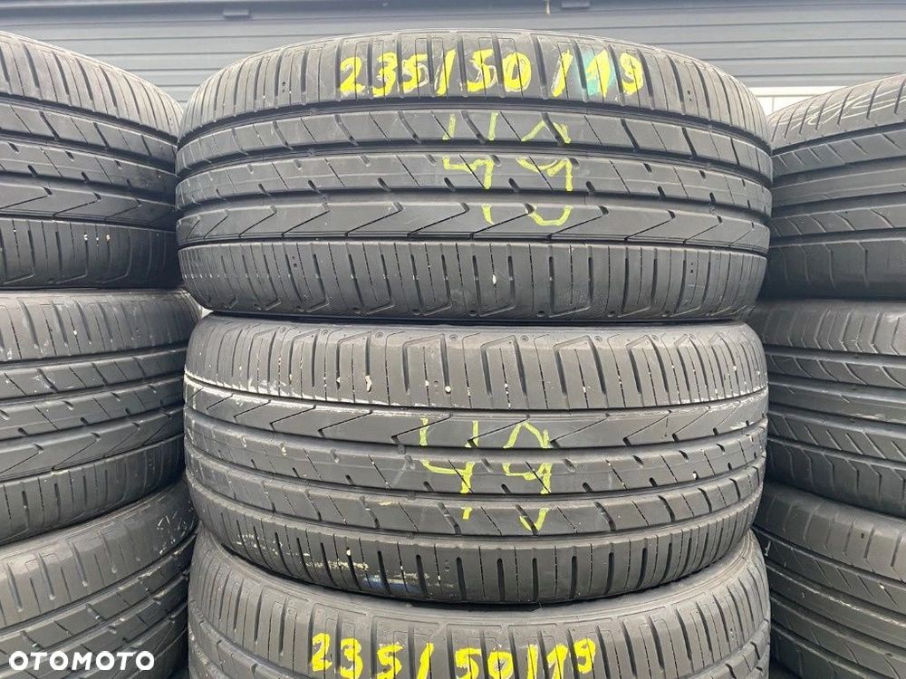 235/50/19 Hankook Ventus S1 Evo2_7mm_4szt_(49) - 3