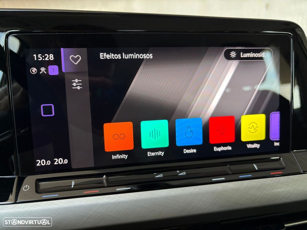 VW Golf Variant 2.0 TDi Conceptline - 44