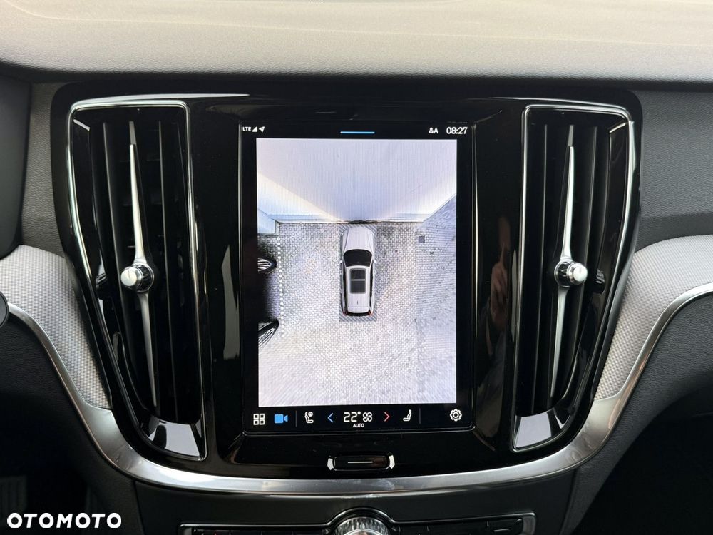 Volvo V60 B4 B Plus Dark - 20