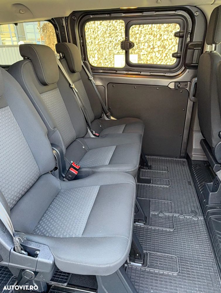Ford Transit Custom - 11