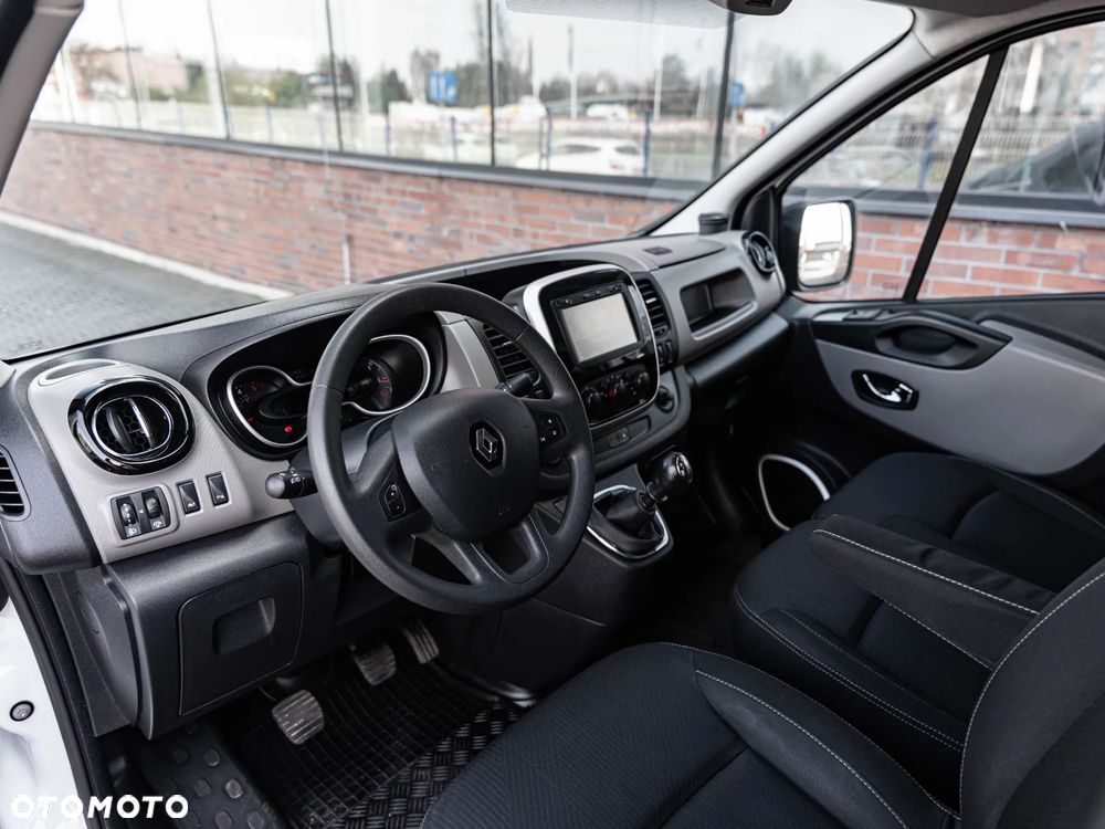Renault Trafic - 14
