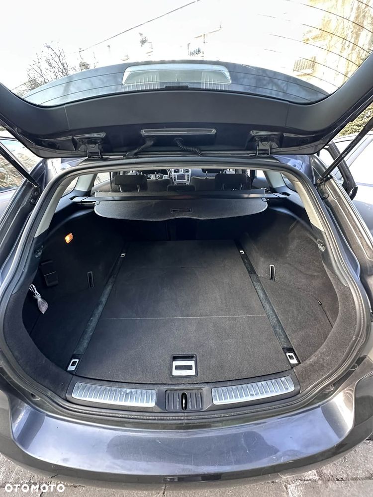 Toyota Avensis 2.0 D-4D Premium - 12