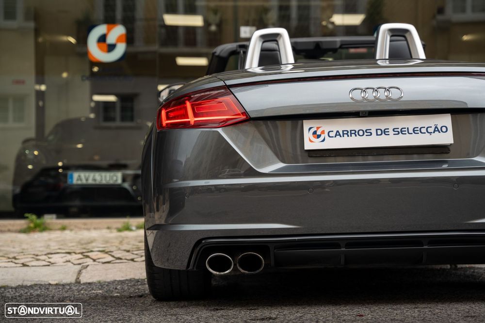 Audi TTS Roadster 2.0 TFSi quattro S Tronic - 11