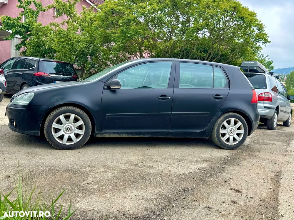 Volkswagen Golf 2.0 TDI Comfortline - 8