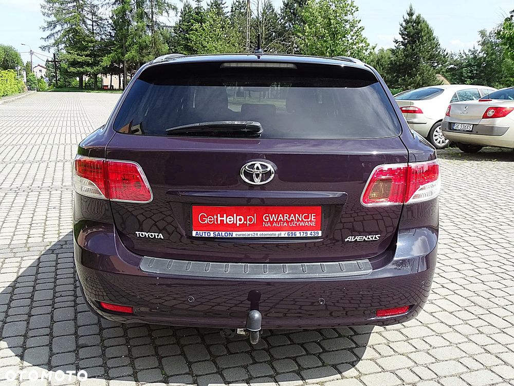 Toyota Avensis 1.8 Premium EU5 MS - 12