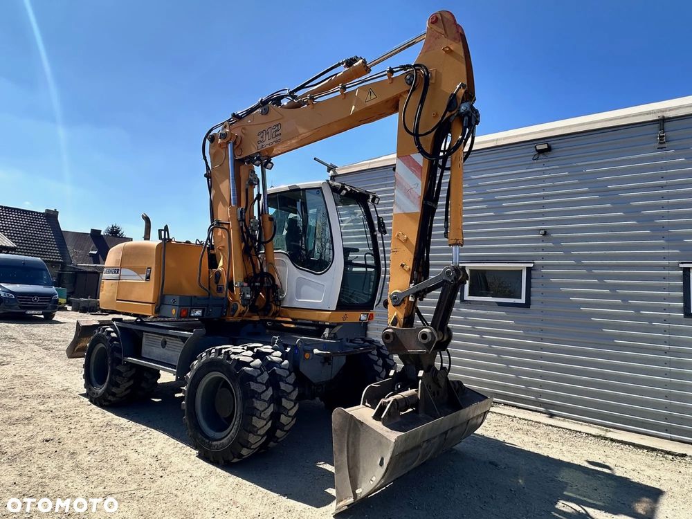 Liebherr A 312 - 14
