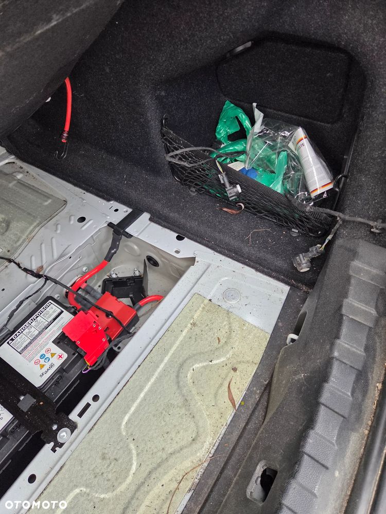 BMW Seria 3 320d xDrive Edition M Sport Shadow - 14