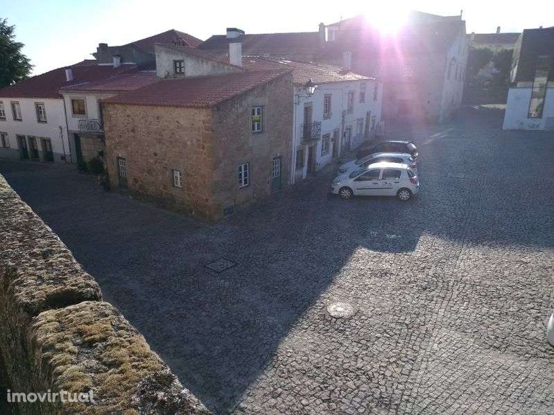 Casa no centro histórico da vila de Almeida - Grande imagem: 4/12