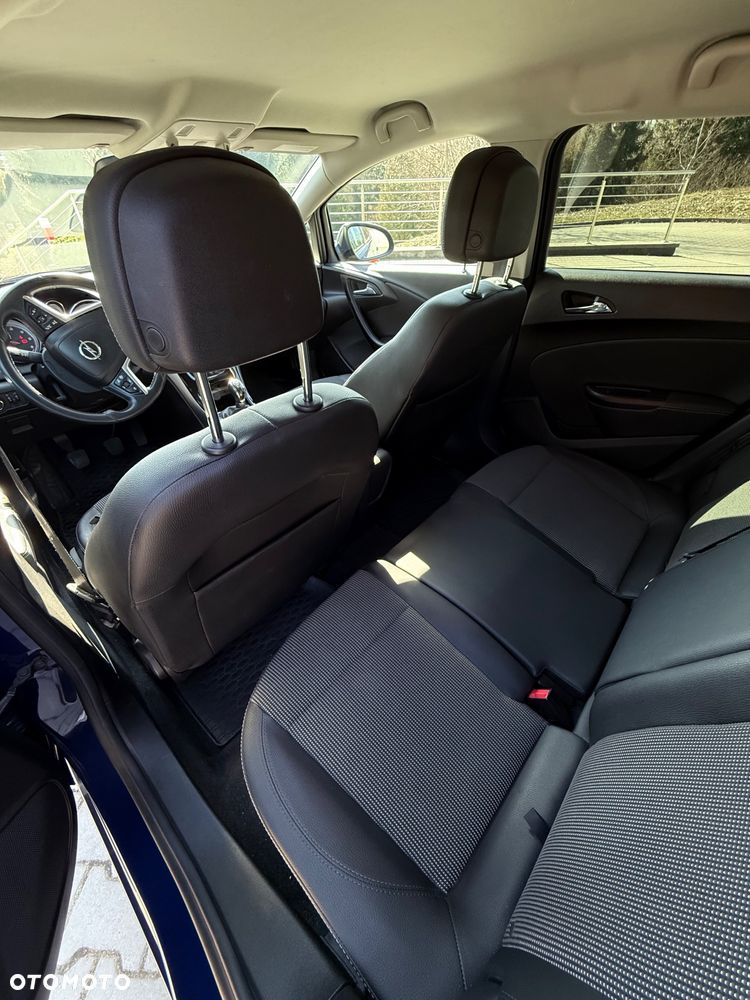 Opel Astra 1.6 CDTI Cosmo - 13