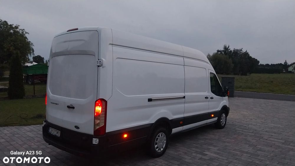 Ford Transit - 18