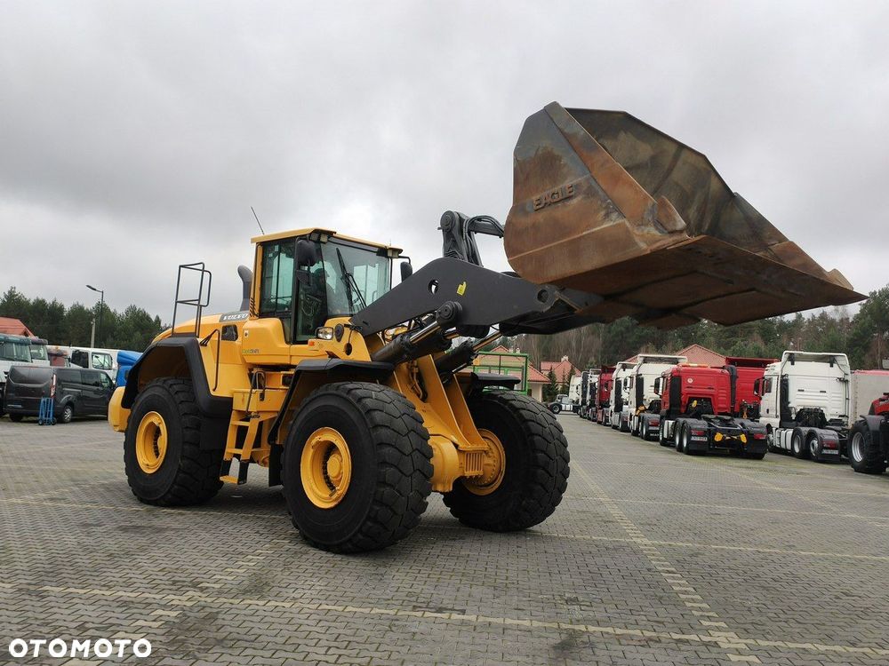 Volvo L 220G - 6