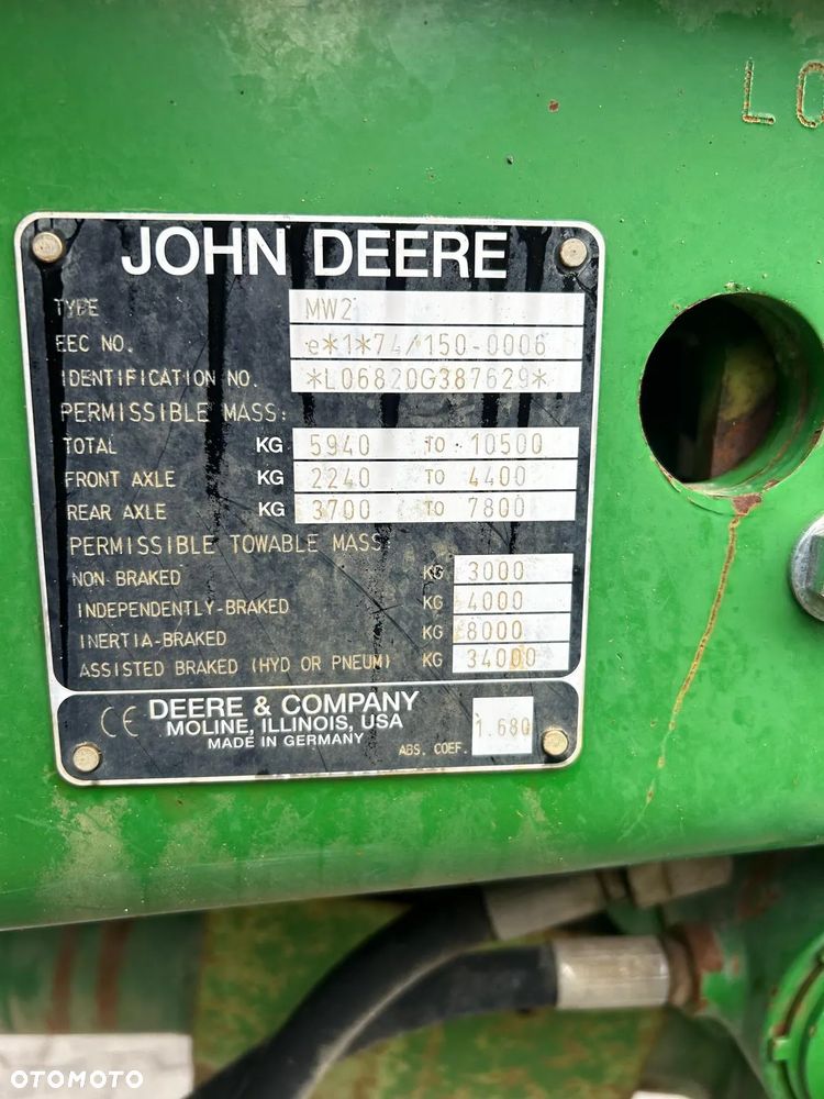 John Deere 6820 - 12