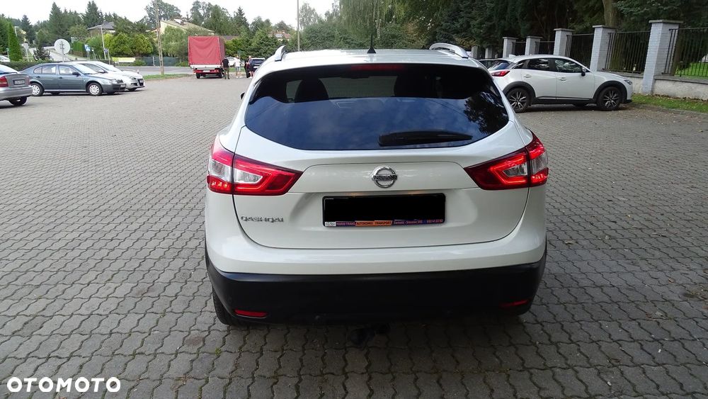 Nissan Qashqai 1.5 dCi DPF acenta - 8