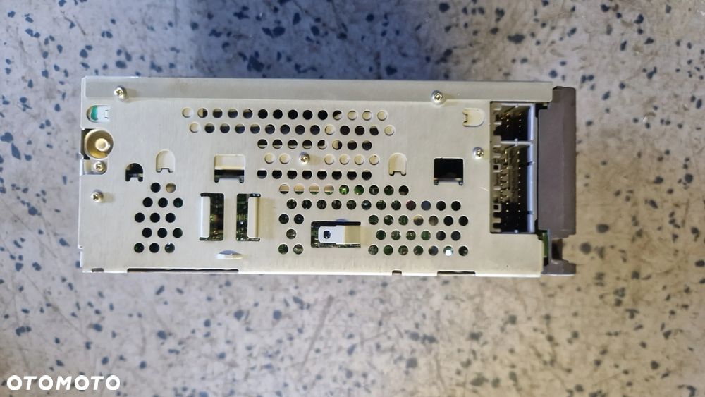 chrysler voyager iv radio fabryczne P05064385AF - 4