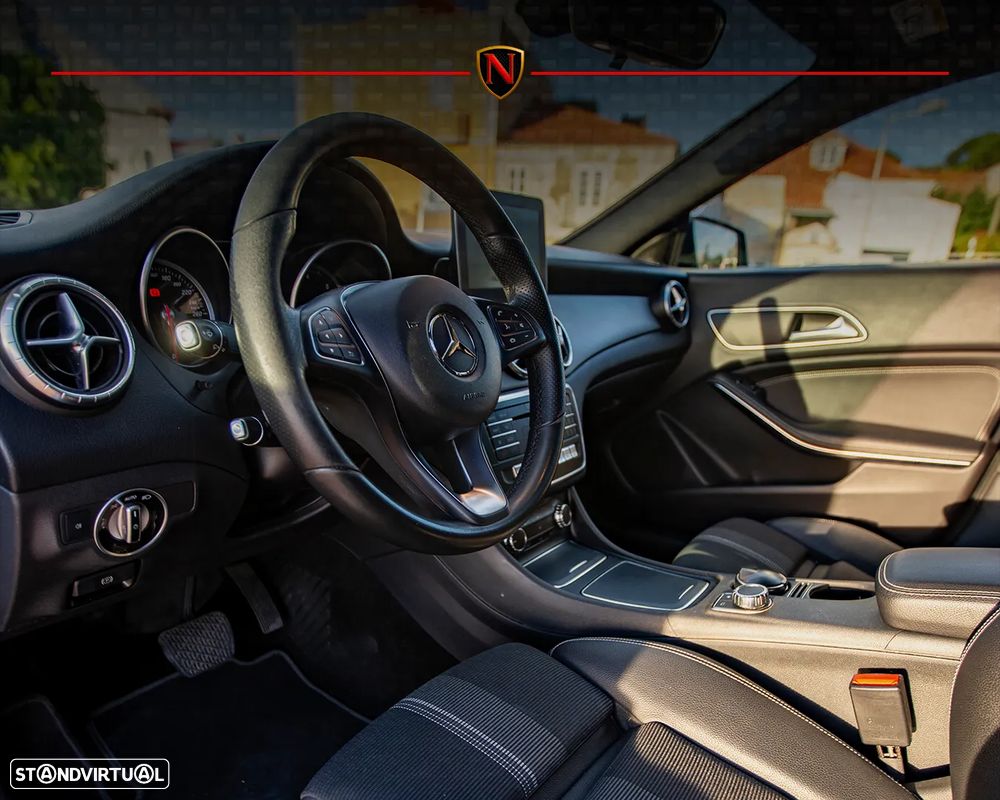 Mercedes-Benz CLA 180 d 7G-DCT AMG Line - 6
