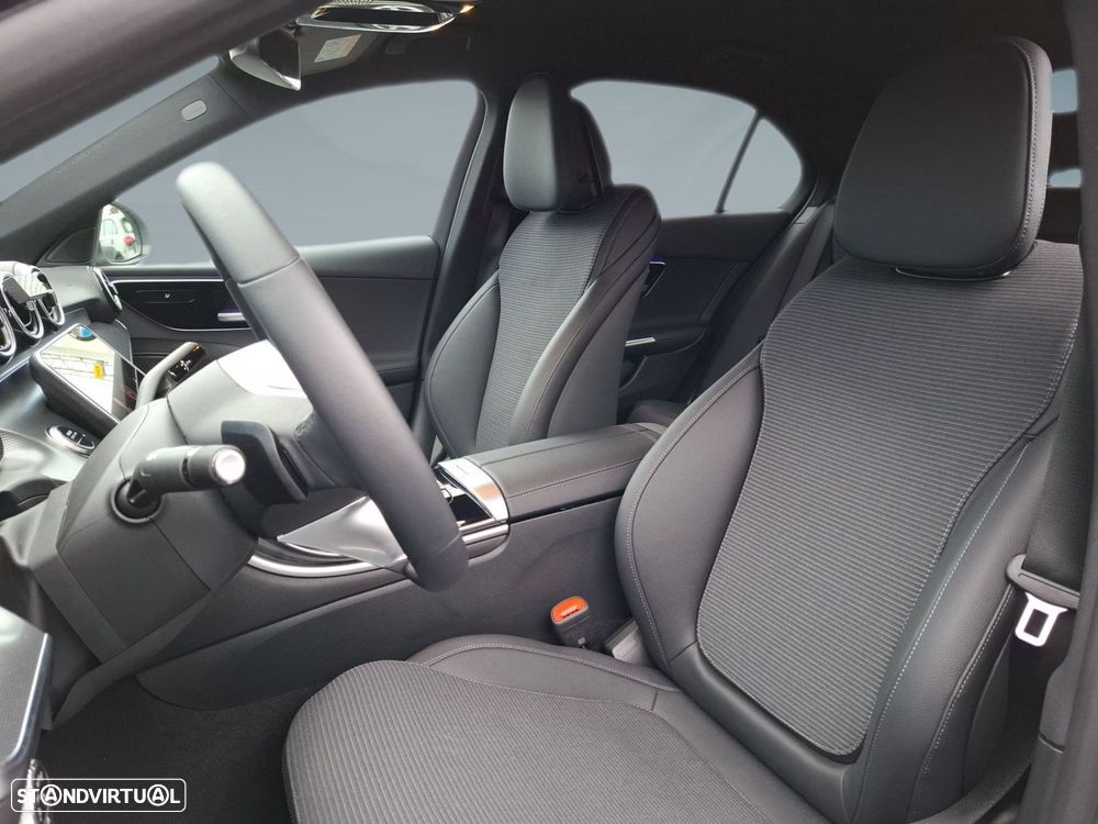 Mercedes-Benz C 300 de Avantgarde - 11