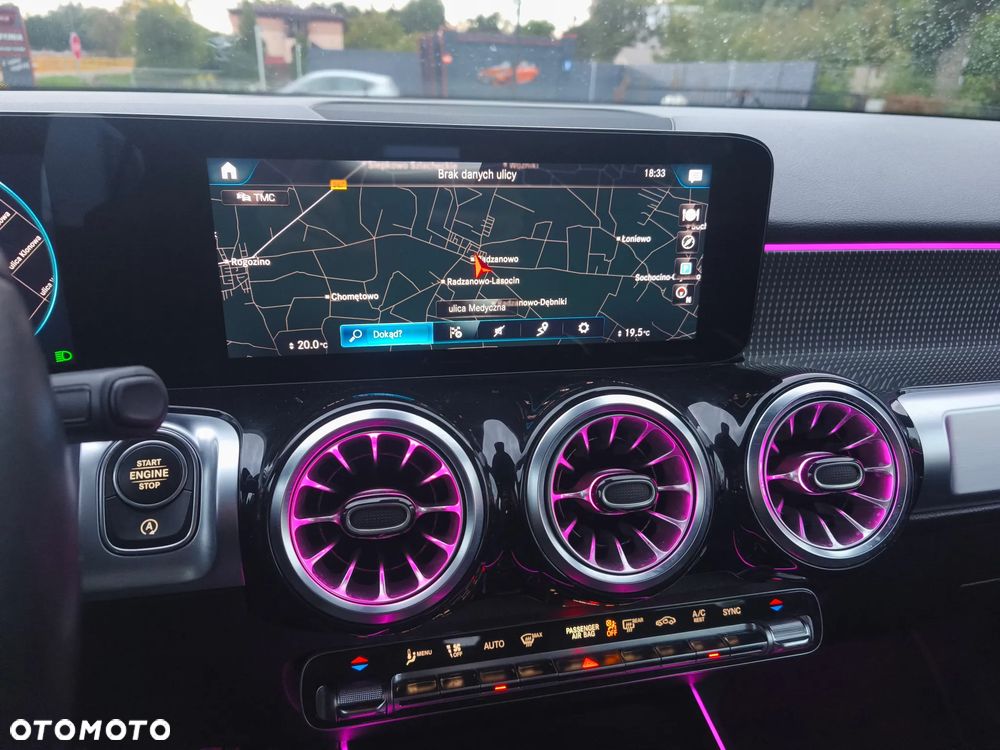 Mercedes-Benz GLB - 19