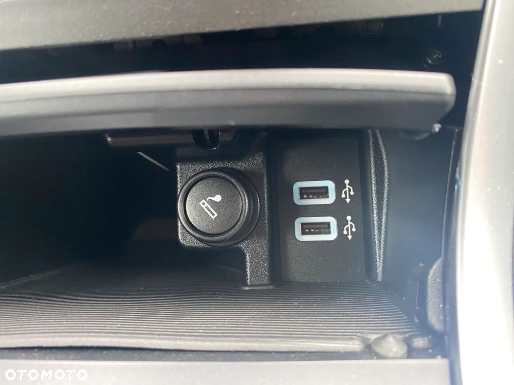 Ford S-Max 2.0 TDCi Titanium PowerShift - 37