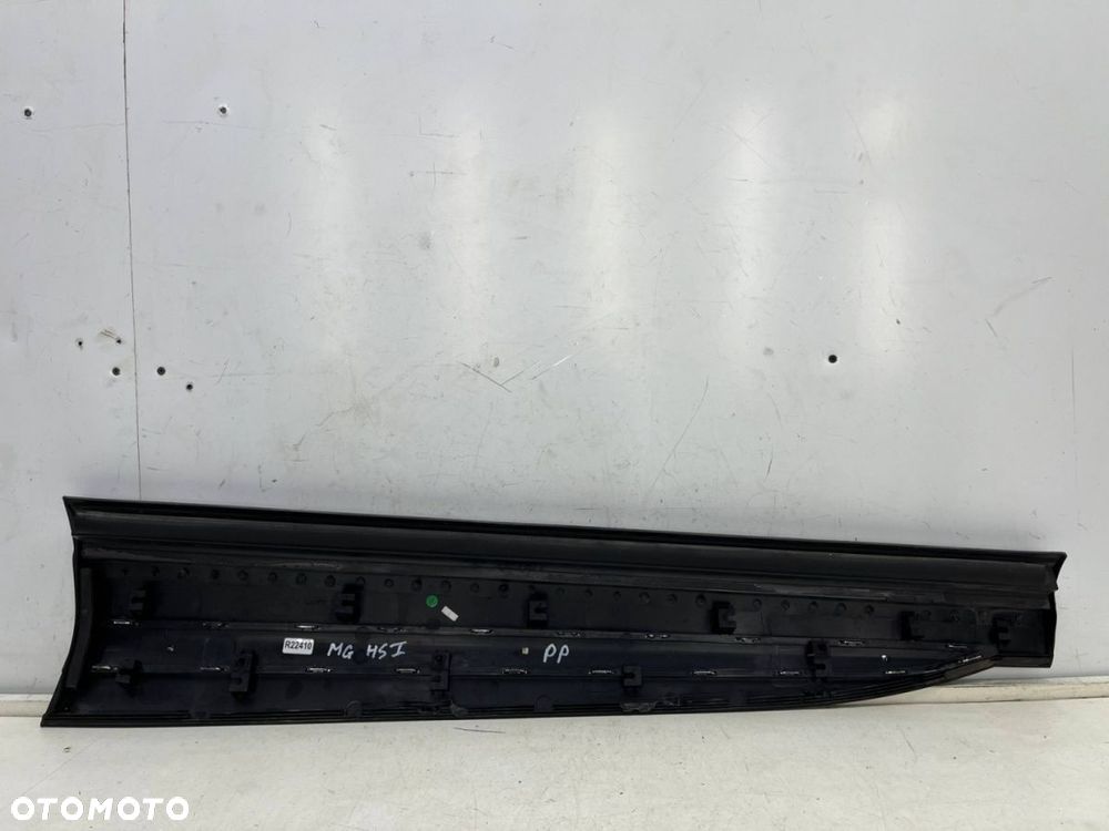 Listwa MG HS I EHS 18r.- prawa przednia dolna nakładka drzwi prawy przód chrom 10423725 - 10