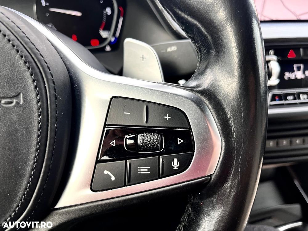 BMW Seria 2 220d Active Tourer Aut. M Sport - 32