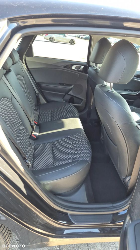 Kia Ceed 1.5 T-GDI L DCT - 10
