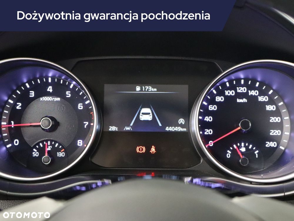 Kia Ceed - 13