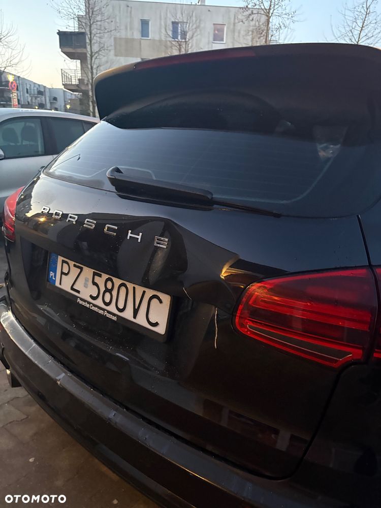 Porsche Cayenne Platinum Edition - 19