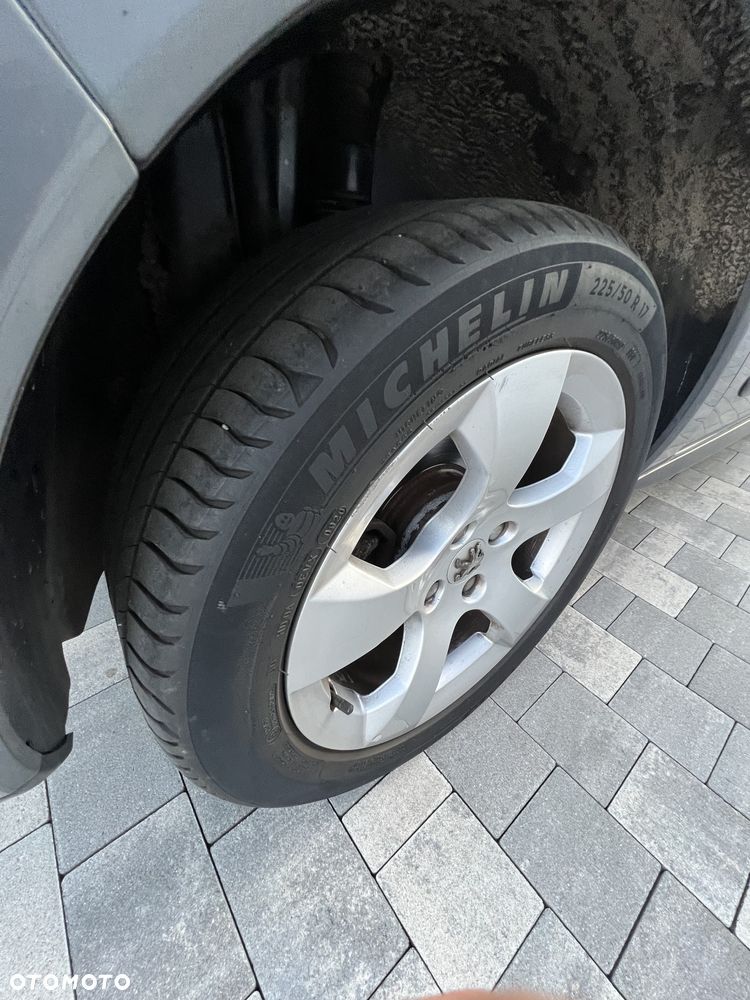 Peugeot 3008 1.6 Premium - 23