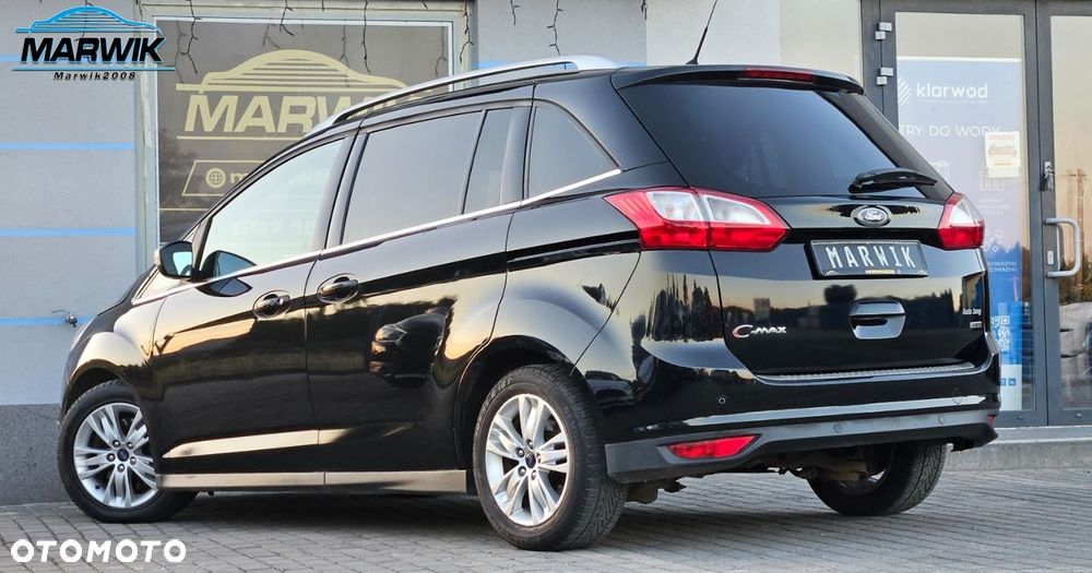 Ford Grand C-MAX - 25