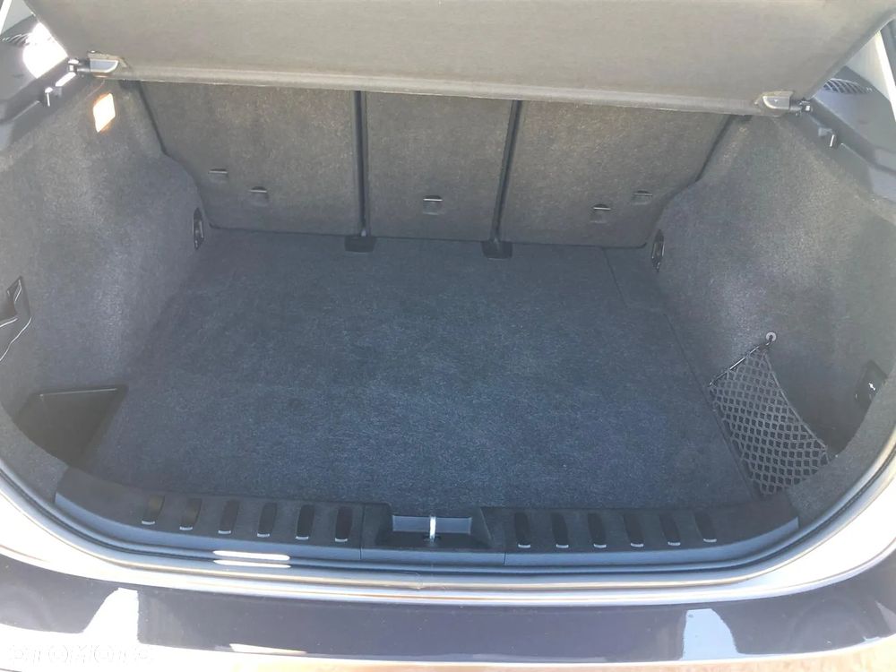 BMW X1 - 13