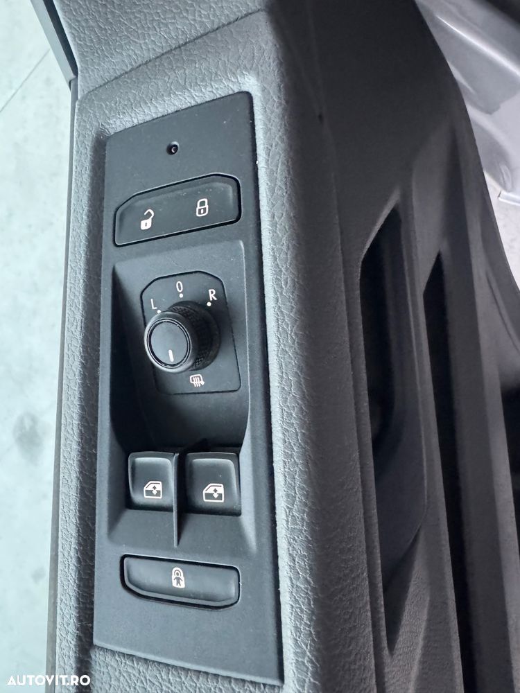 Volkswagen Transporter Multivan T6.1 Kurz Family - 23