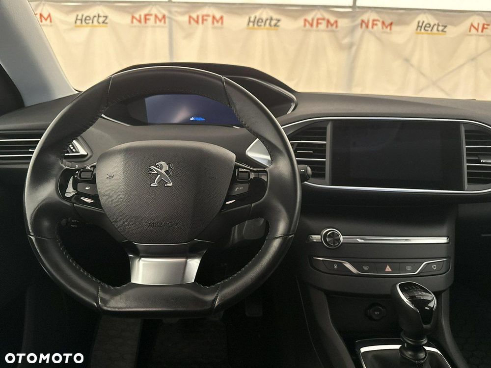 Peugeot 308 - 15