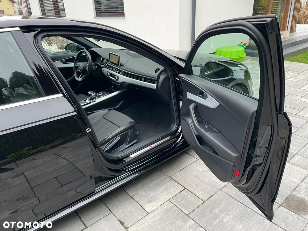 Audi A4 Limousine - 22