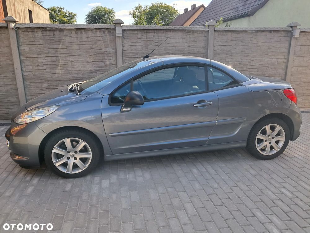 Peugeot 207 1.6 HDi 16V Intense - 4