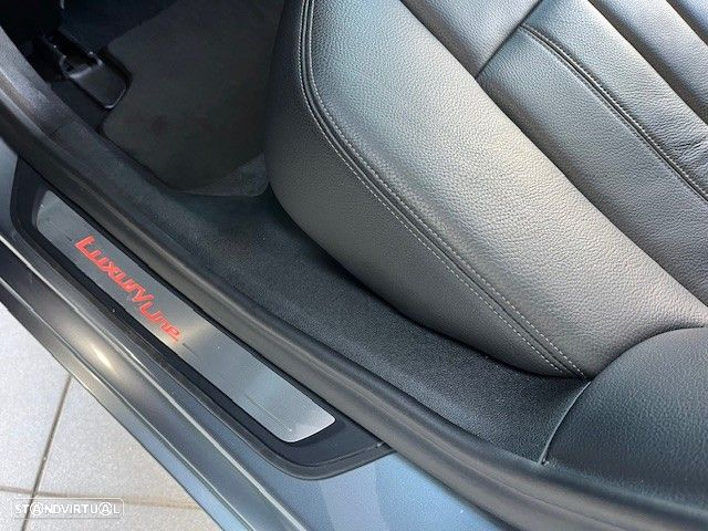 BMW 530 d xDrive Line Luxury Auto - 30