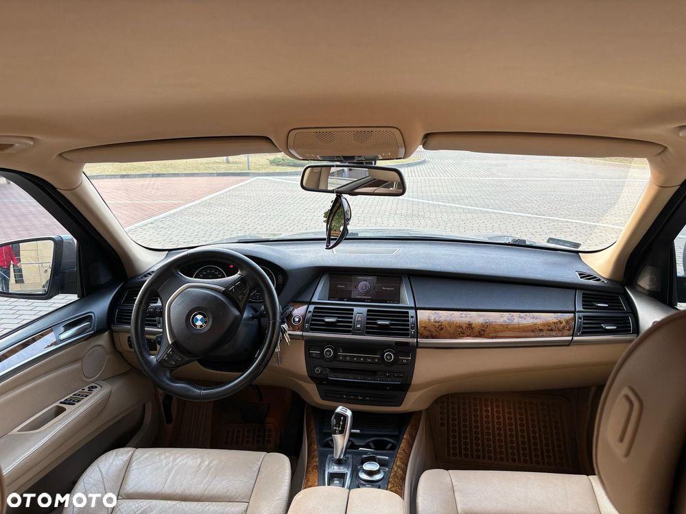 BMW X5 3.0sd - 7